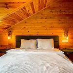 Meca Deluxe Hotel