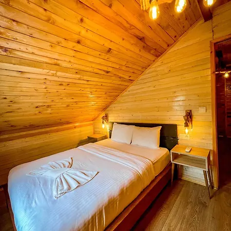 Otel Meca Deluxe *